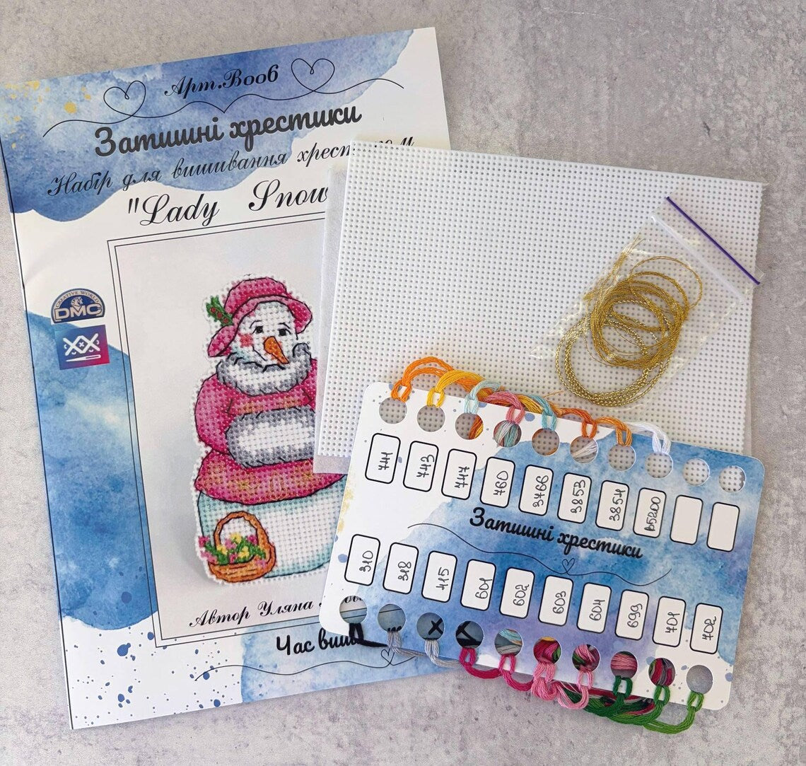 Cozy Crosses Lady Snow B006 Counted Cross Stitch Kit, Plastic Canvas Snowman Ornament