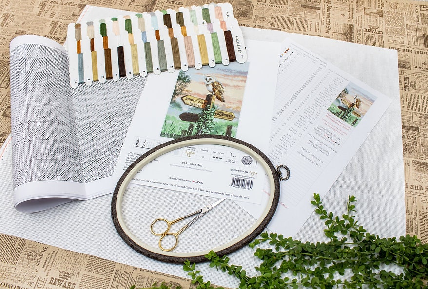Barn Owl Counted Cross Stitch Kit: LETISTITCH, 16 Count Aida Fabric