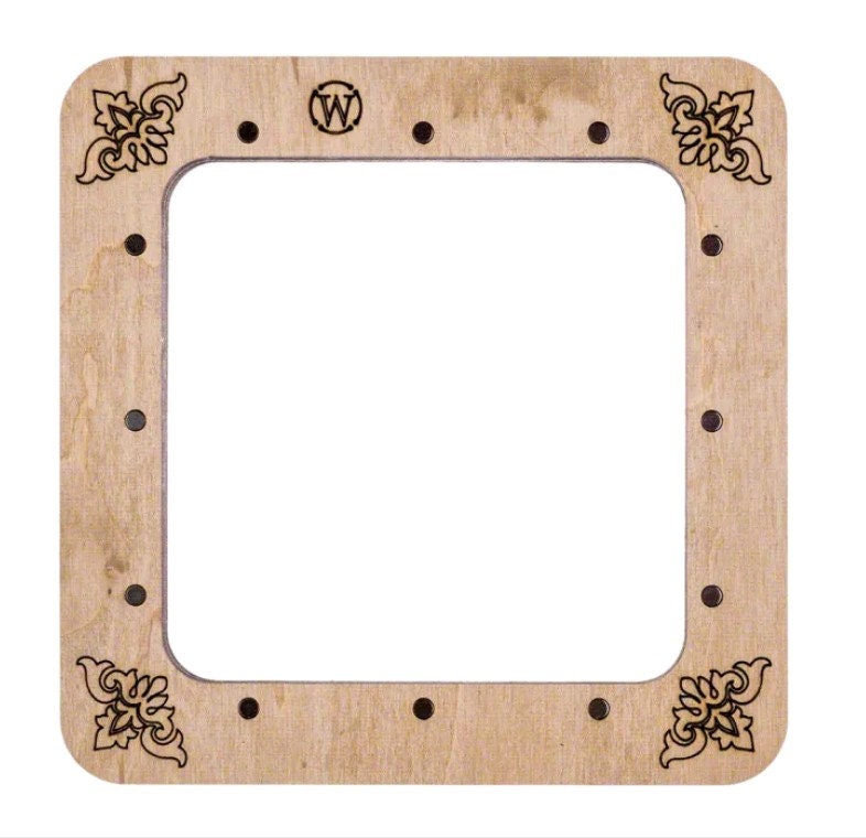 Plywood Embroidery Hoop with Magnetic Holders: floral ornament, 4"x4"