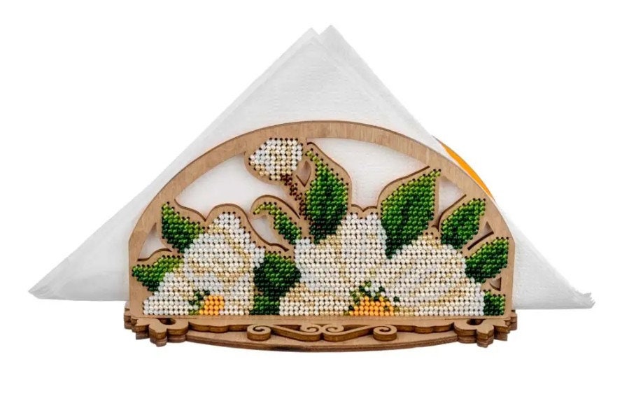 Tissue Holder DIY Bead Embroidery Kit: White Flowers  (6.1x3.5")