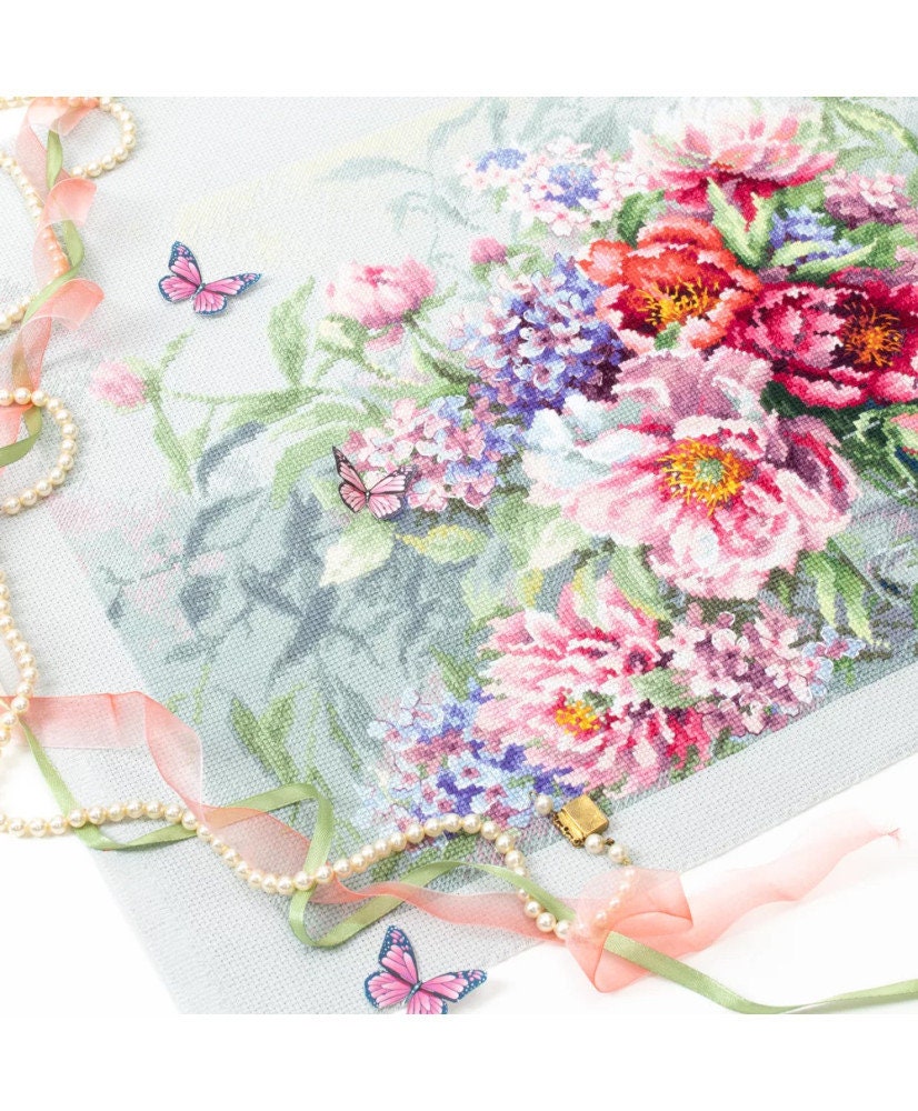 Magic Needle Counted Cross Stitch Kit Peonies and Hydrangeas, 510-224