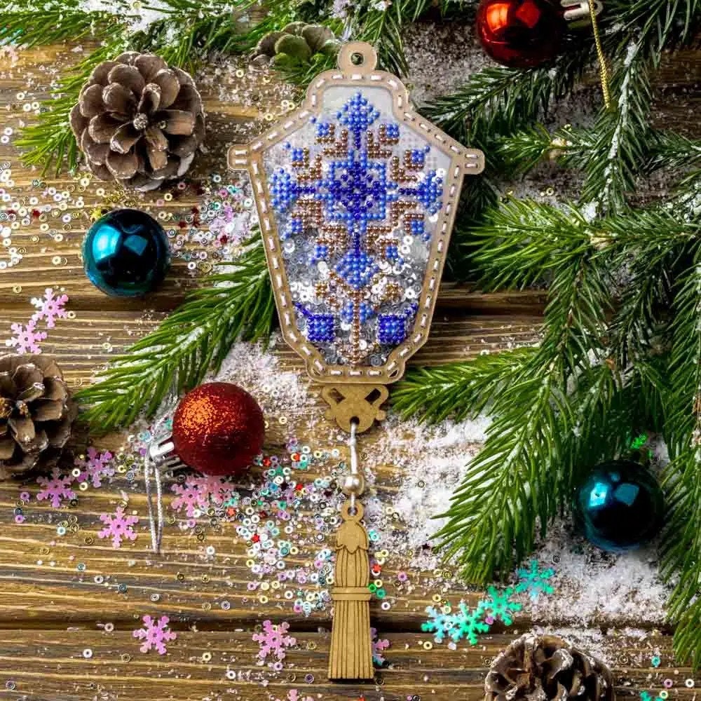 Decorative lantern for Christmas tree, Bead Embroidery Kit Red, PL-070. Fast DIY Kit