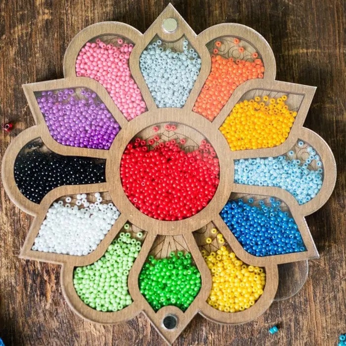 Organizer plywood for beads, 19*19 cm, Wonderland Crafts ZB-030