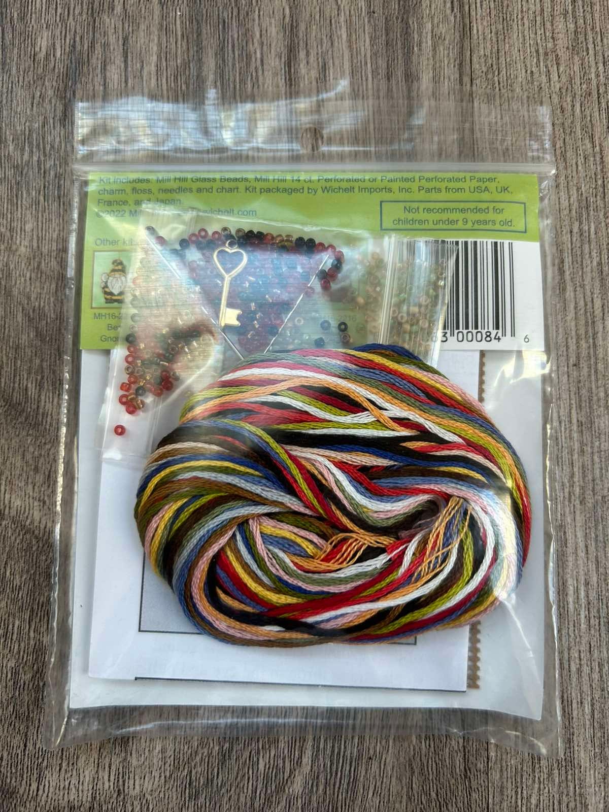 Bead embroidery set DIY, Wheelbarrow Gnome, Mill Hill MH16-2212 ( Perforated paper 14ct)