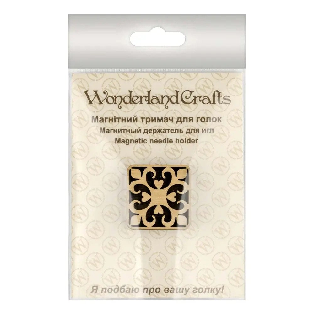 Magnetic needle holder from plywood, 1.2" x 1.2" , MH-080 ( 1 Item)