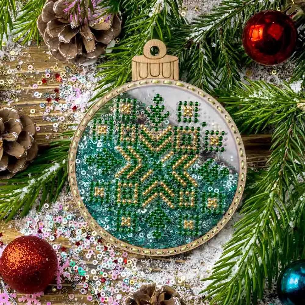 Green Ornament Bead Embroidery Kit: DIY Tree Decoration (3.5"x4.1")