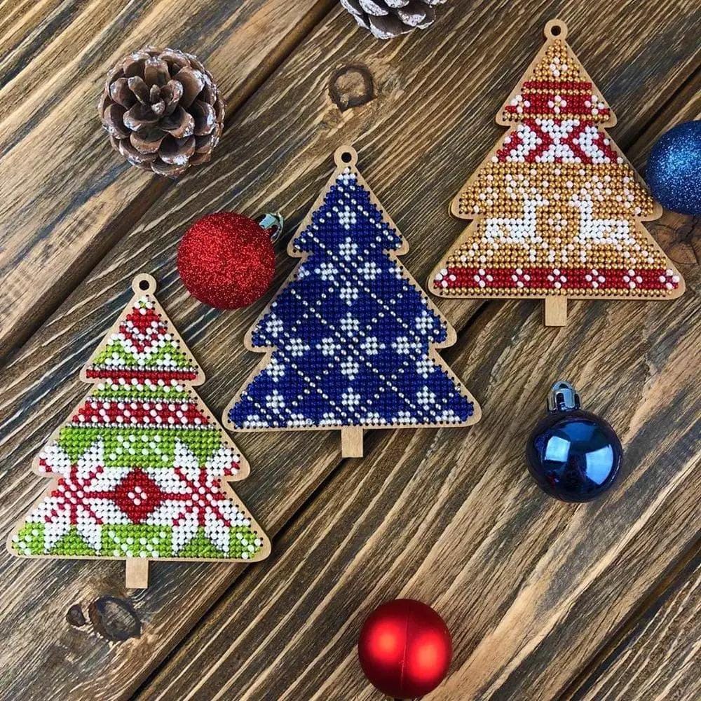 Bead Embroidery Kit on Wood, Ornament Tree, LK-157 ( beads , thread, needle, plywood base included)