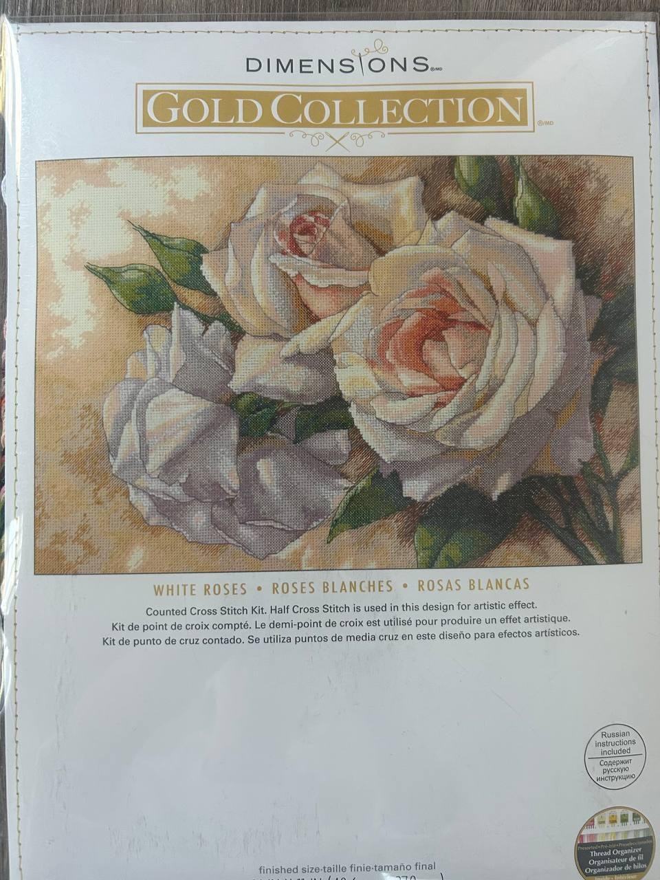 White Roses Cross Stitch Kit: Dimensions Gold Collection (16"x11")