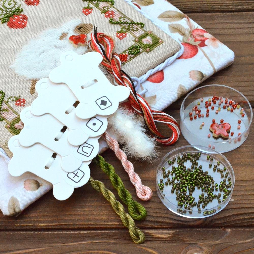 Counted Cross Stitch Kit "Strawberry Sheep", Hand-dyed Threads | TOHO Beads | Fuzzy Yarn | X-055