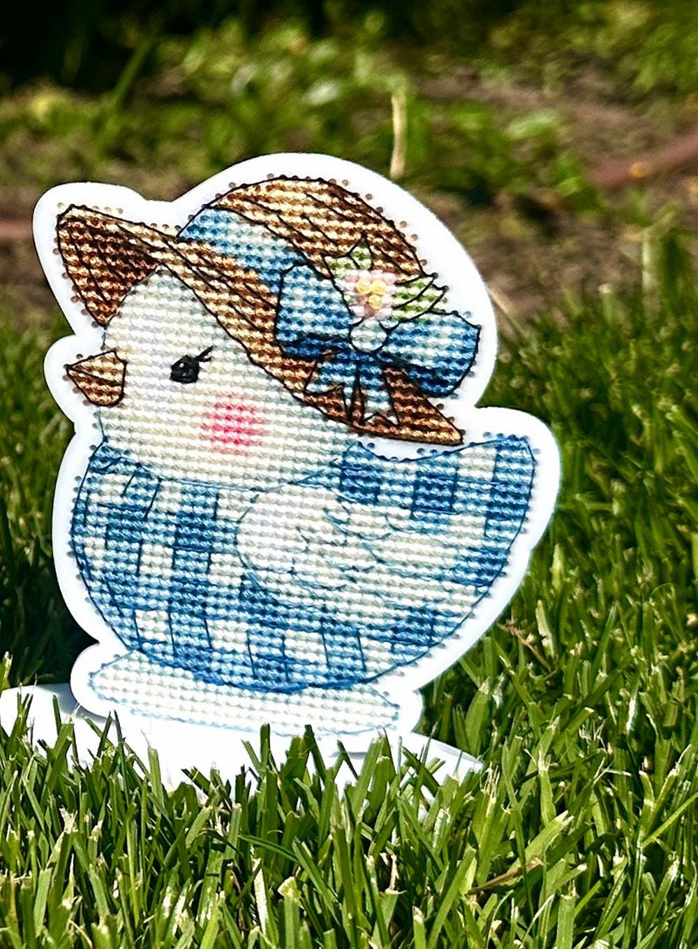 Easter Bead Embroidery Kit on Acrylic base, cross stitch, porcelain chicken 2