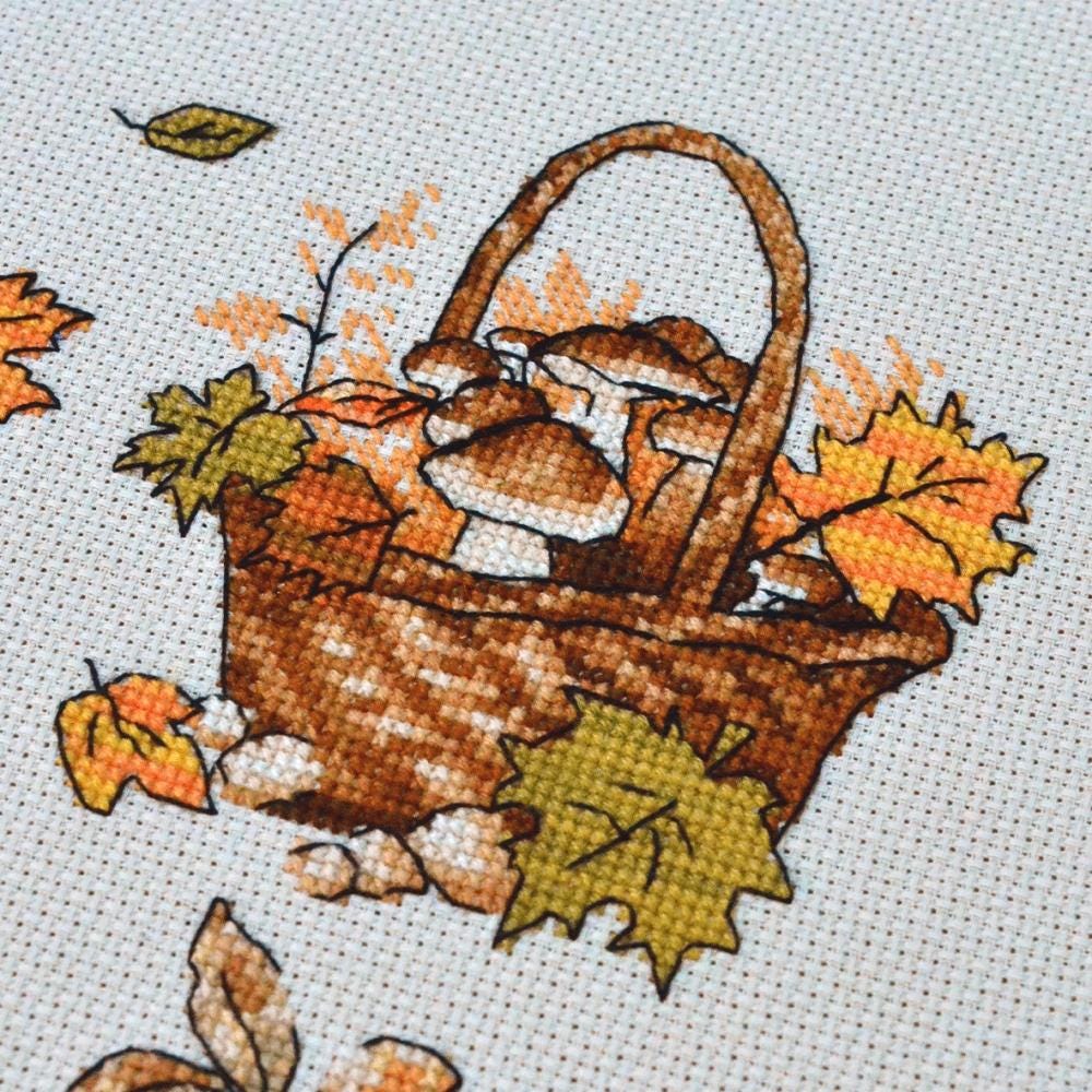 Counted Cross Stitch Kit: Autumn joys, Aida 16ct,Hand-Dyed Threads