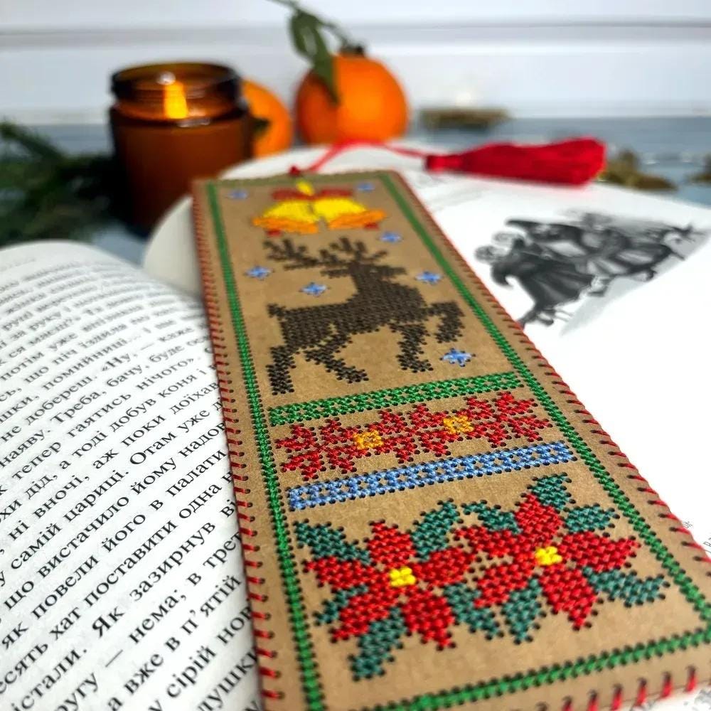 Bookmark set Craft cardboard embroidery kit "Reindeer"