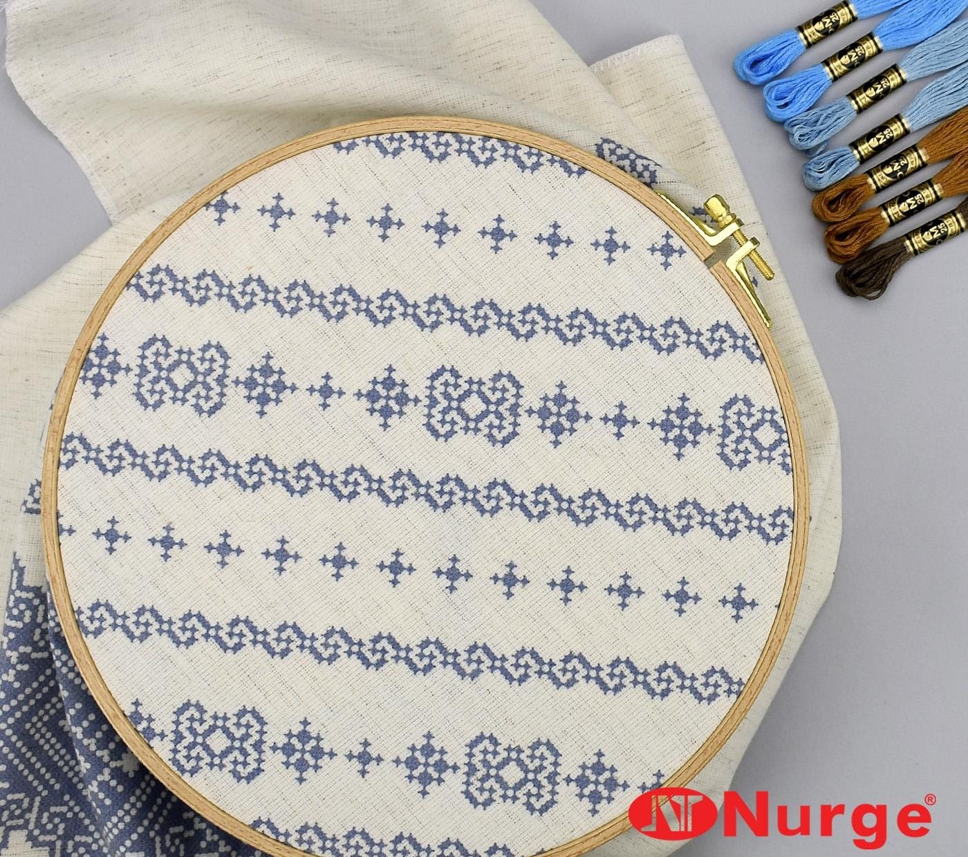 Wood Embroidery Hoop: Nurge 10", H 0.35 in big size