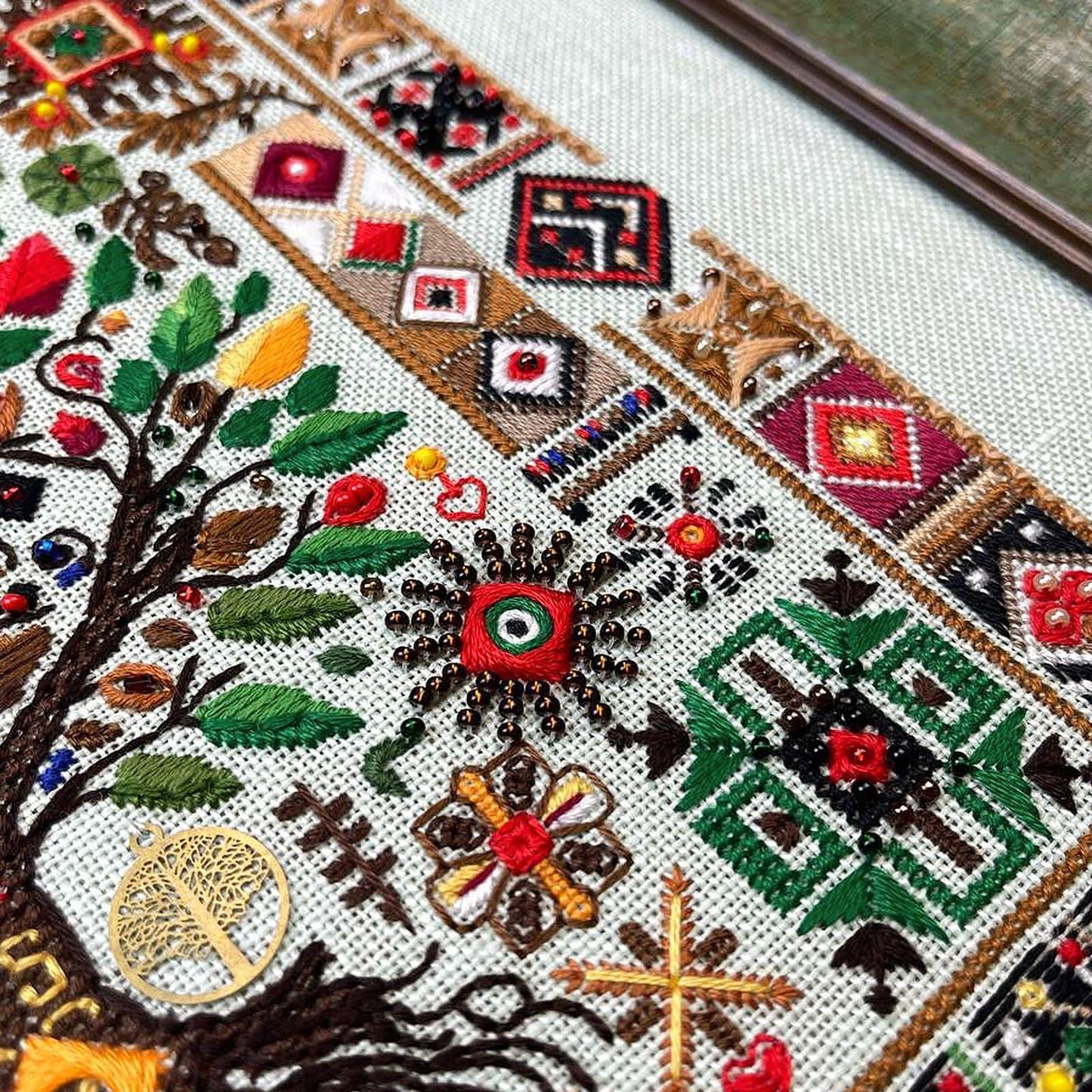 Big Embroidery kit - Sampler Tree of Life, multi stitch kit, GL-04
