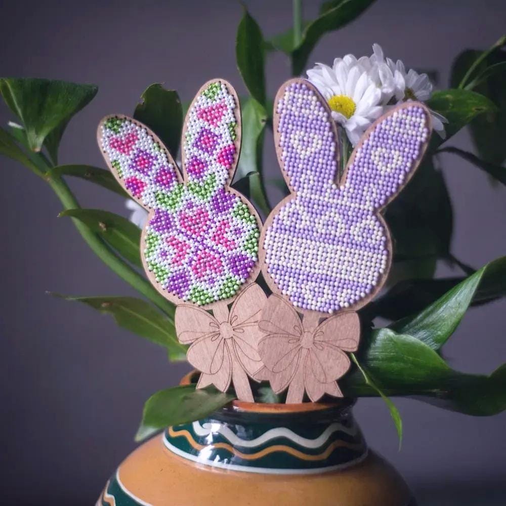 Bead Embroidery Kit: Easter Egg with Ears on stick, DIY Craft (LK-092)